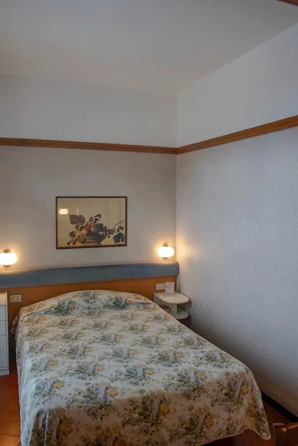 Hotel Locanda Mel كالولزيوكورتي